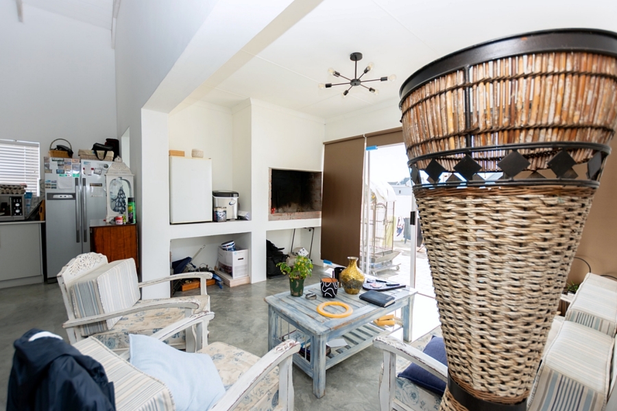 3 Bedroom Property for Sale in Lampiesbaai Western Cape